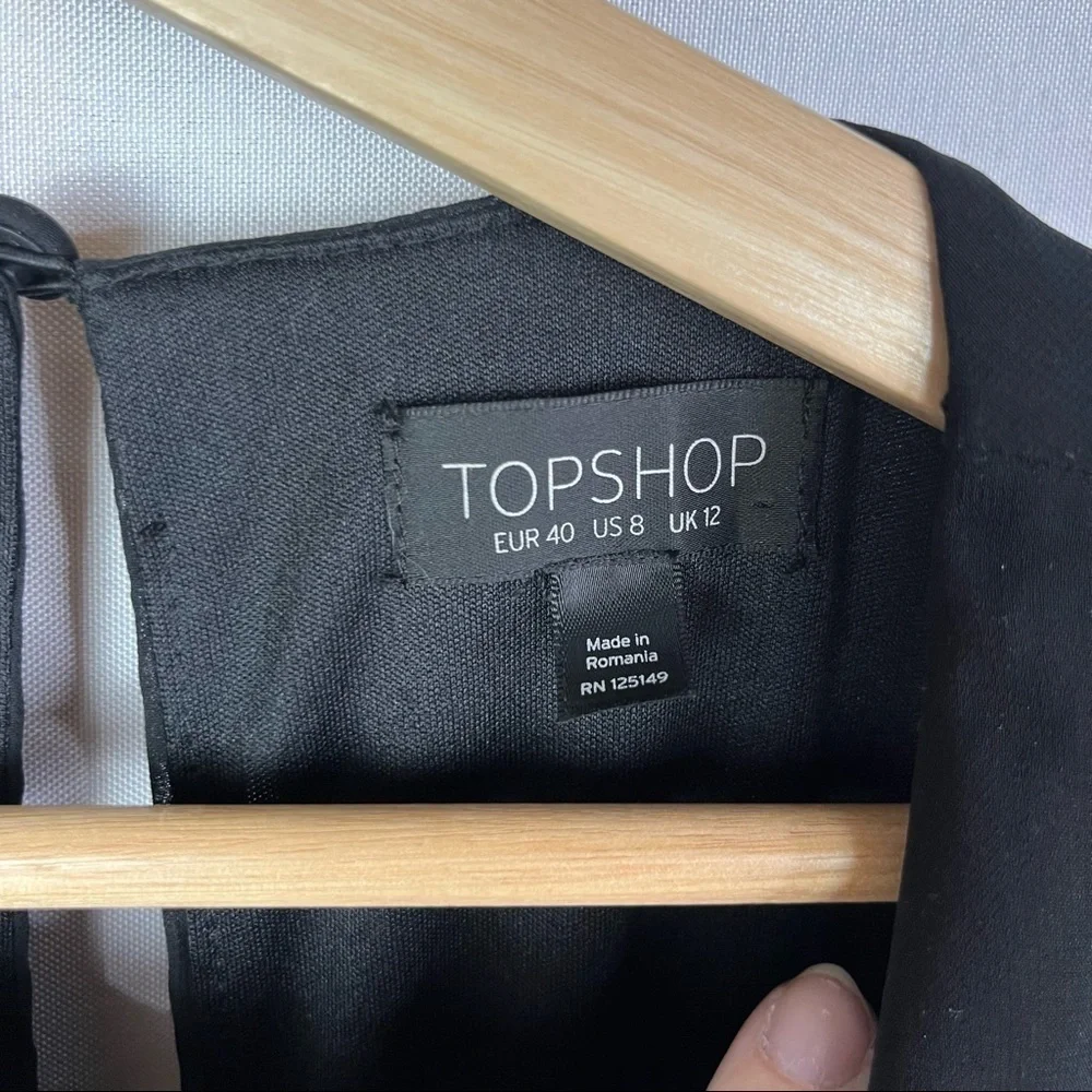 TopShop‎ Black Bell Sleeve Open Back Long Sleeve Romper 8 - Picture 5 of 6